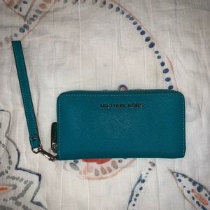 Michael Kors wristlet